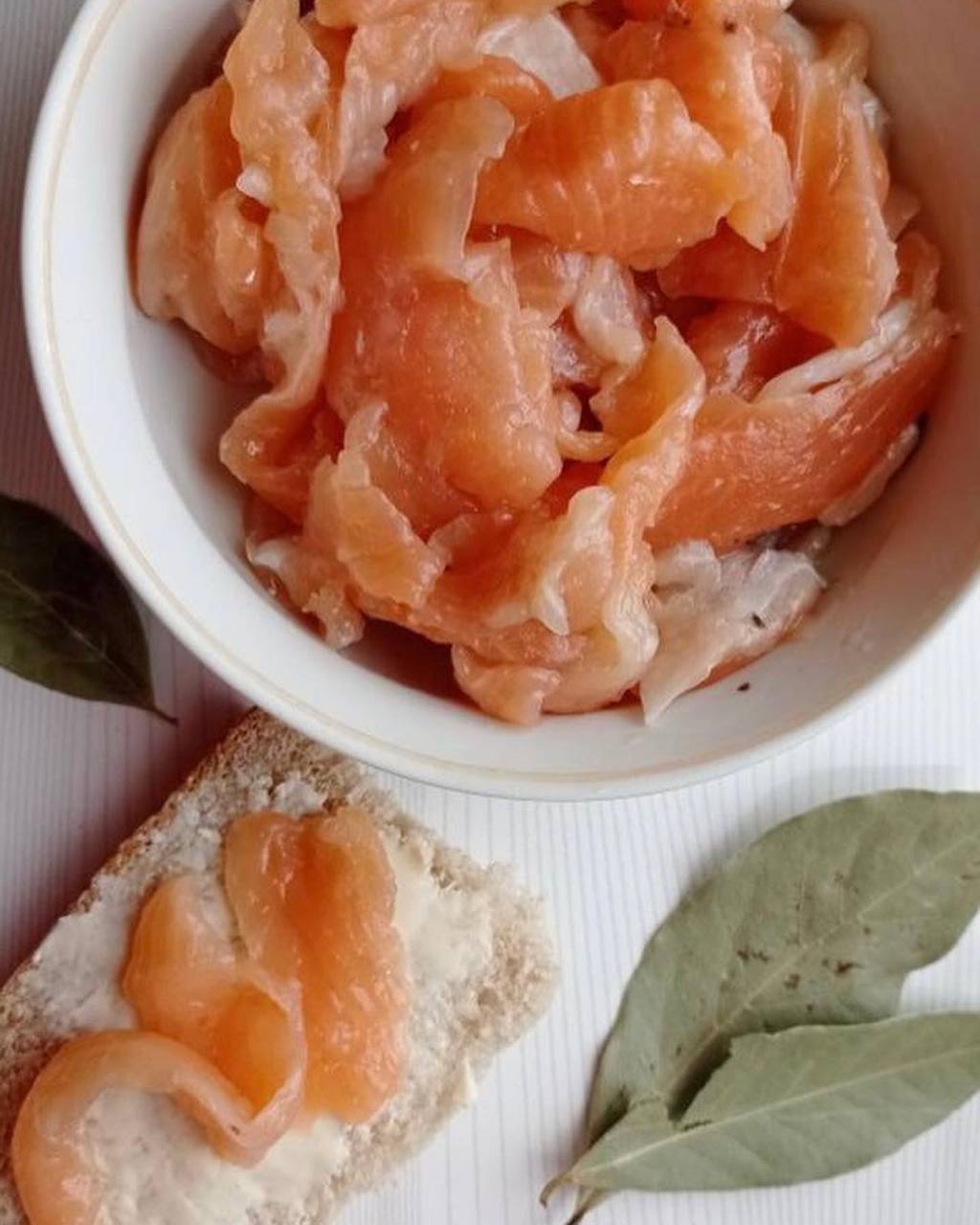 ОБРЕЗЬ ЛОСОСЯ/ФОРЕЛИ мороженая без кожи Норвегия